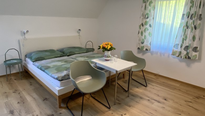 Doppelzimmer, © Gertrude Hollerer Doppelzimmer, © Gertrude Hollerer