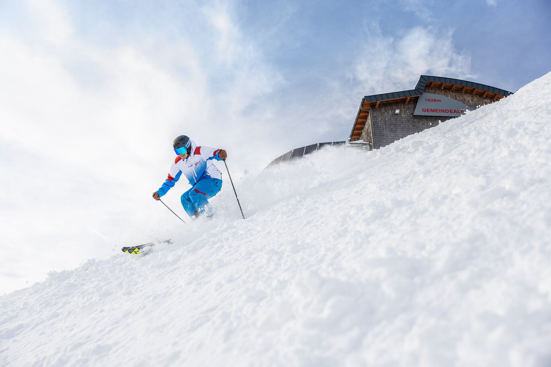 Skifahren auf der Gemeindealpe Mitterbach im Mariazellerland.
