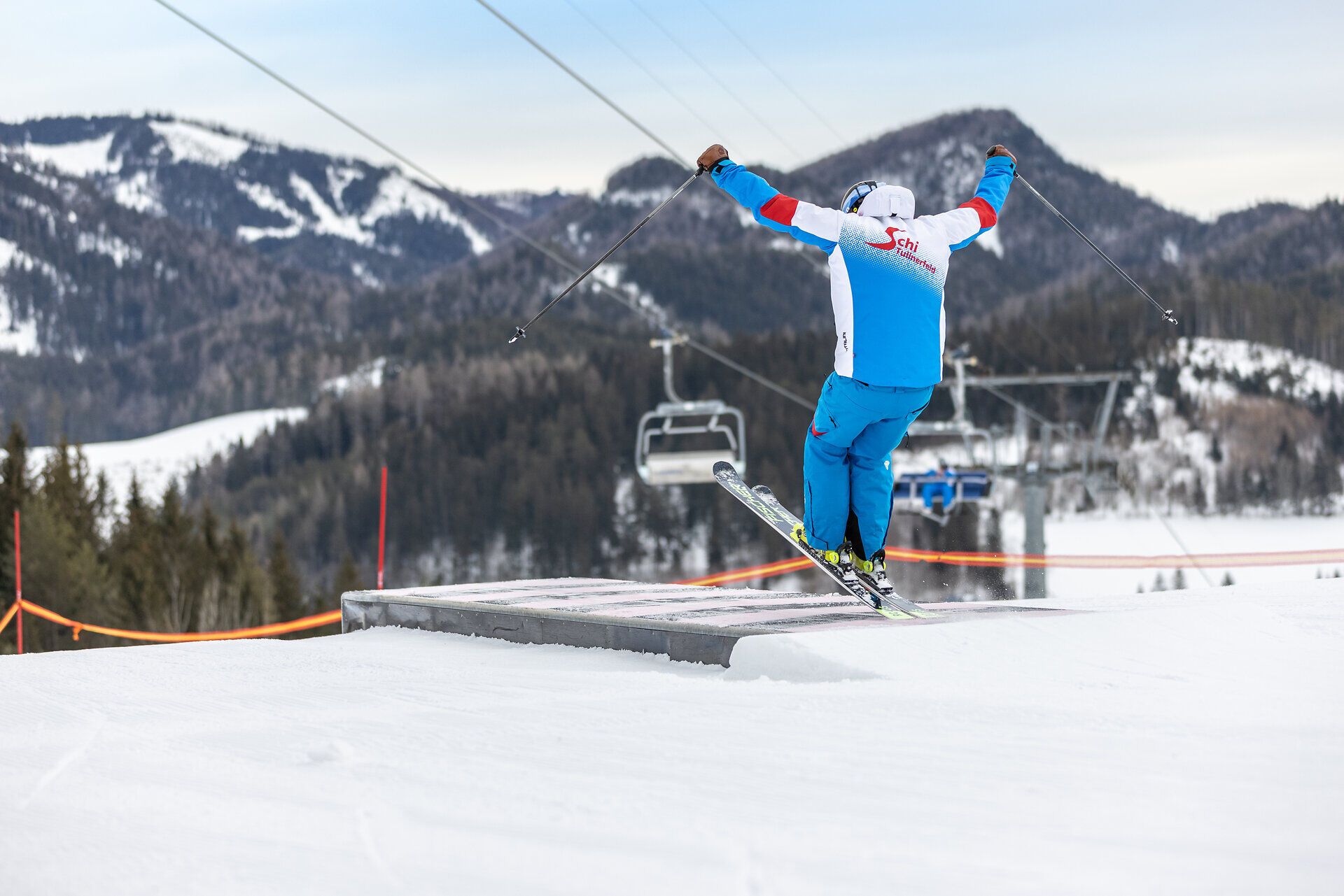 Skifahren auf der Gemeindealpe Mitterbach im Mariazellerland.
