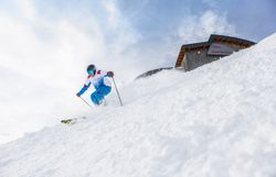 Skifahren auf der Gemeindealpe Mitterbach im Mariazellerland.