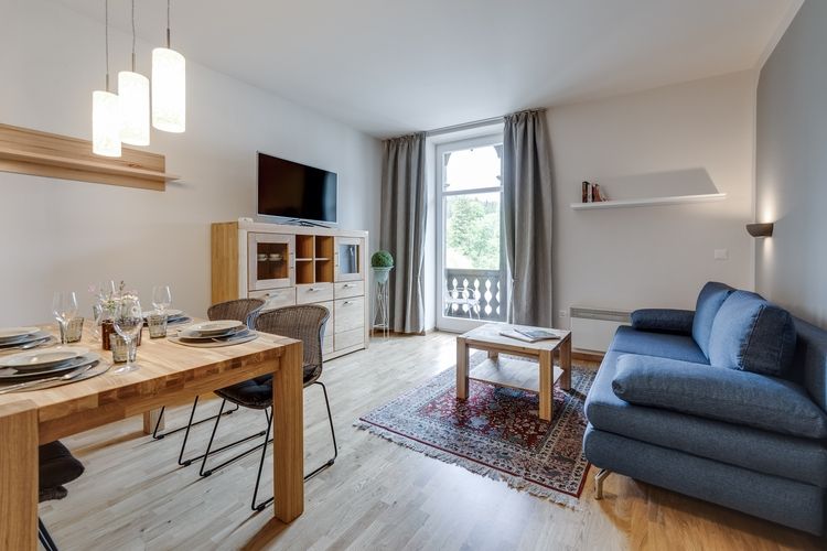 Herrenhaus See-Komfort mit Balkon