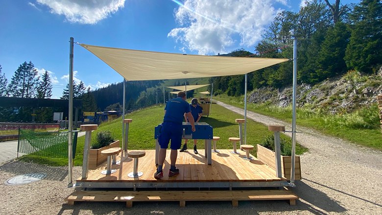 Rastplatzerl mit Wuzzler, © Bergbahnen Mitterbach/Markusich