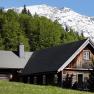 Vorder&ouml;tscher refuge: with a view of the &Ouml;tscher, &copy; weinfranz.at