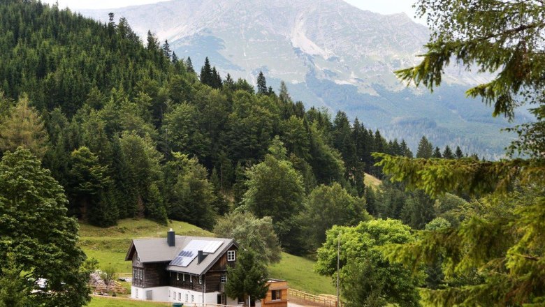 Vorder&ouml;tscher refuge, &copy; weinfranz.at
