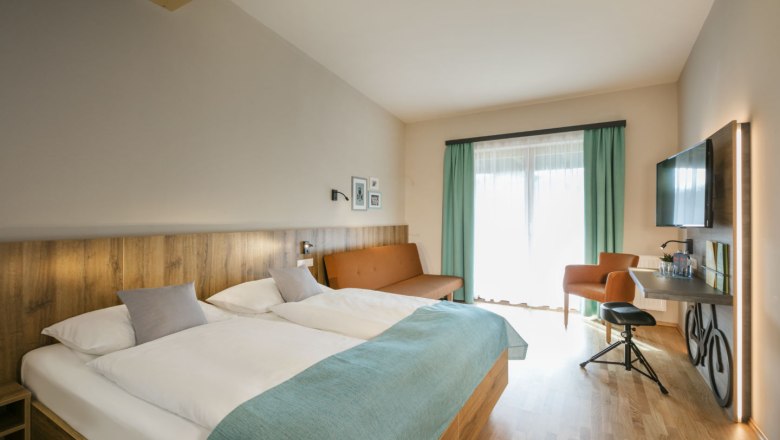 Pokoj JUFA Hotel Erlaufsee, &copy; Harald Eisenberger/JUFA Hotels