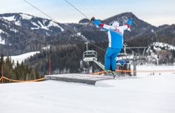 Skifahren auf der Gemeindealpe Mitterbach im Mariazellerland.